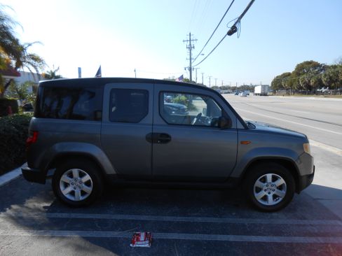 Used 2010 Honda Element EX image 7