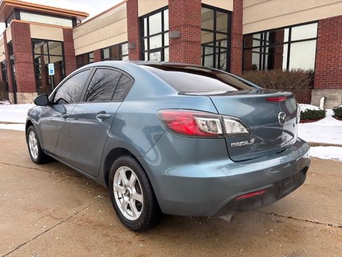 Used 2011 MAZDA MAZDA3 i Sport image 3