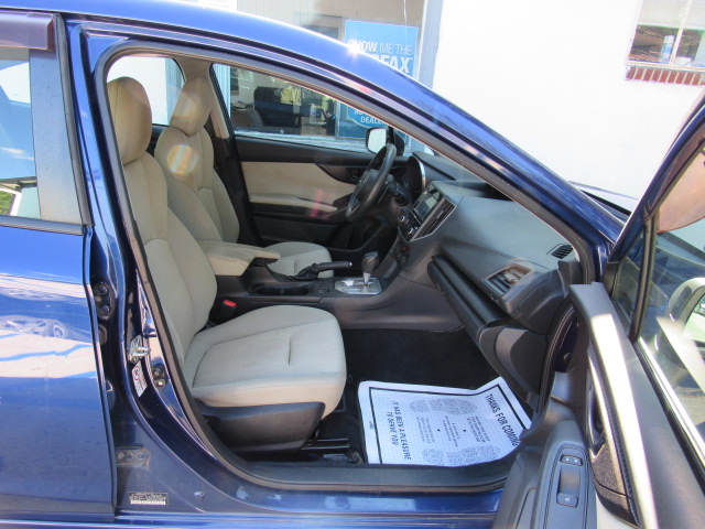 Used 2017 Subaru Impreza 2.0i Premium Sedan AWD/4WD image 33