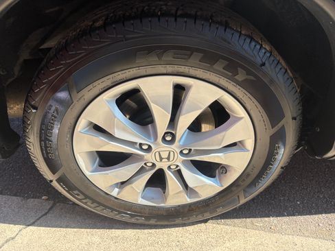 Used 2013 Honda CR-V EX-L image 6