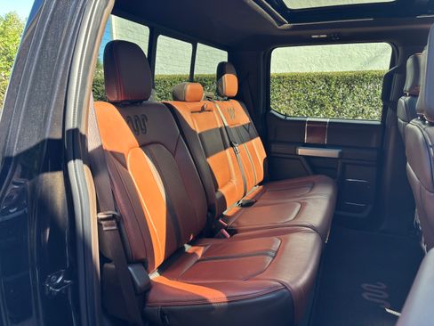 Used 2020 Ford F250 4x4 Crew Cab Super Duty image 11