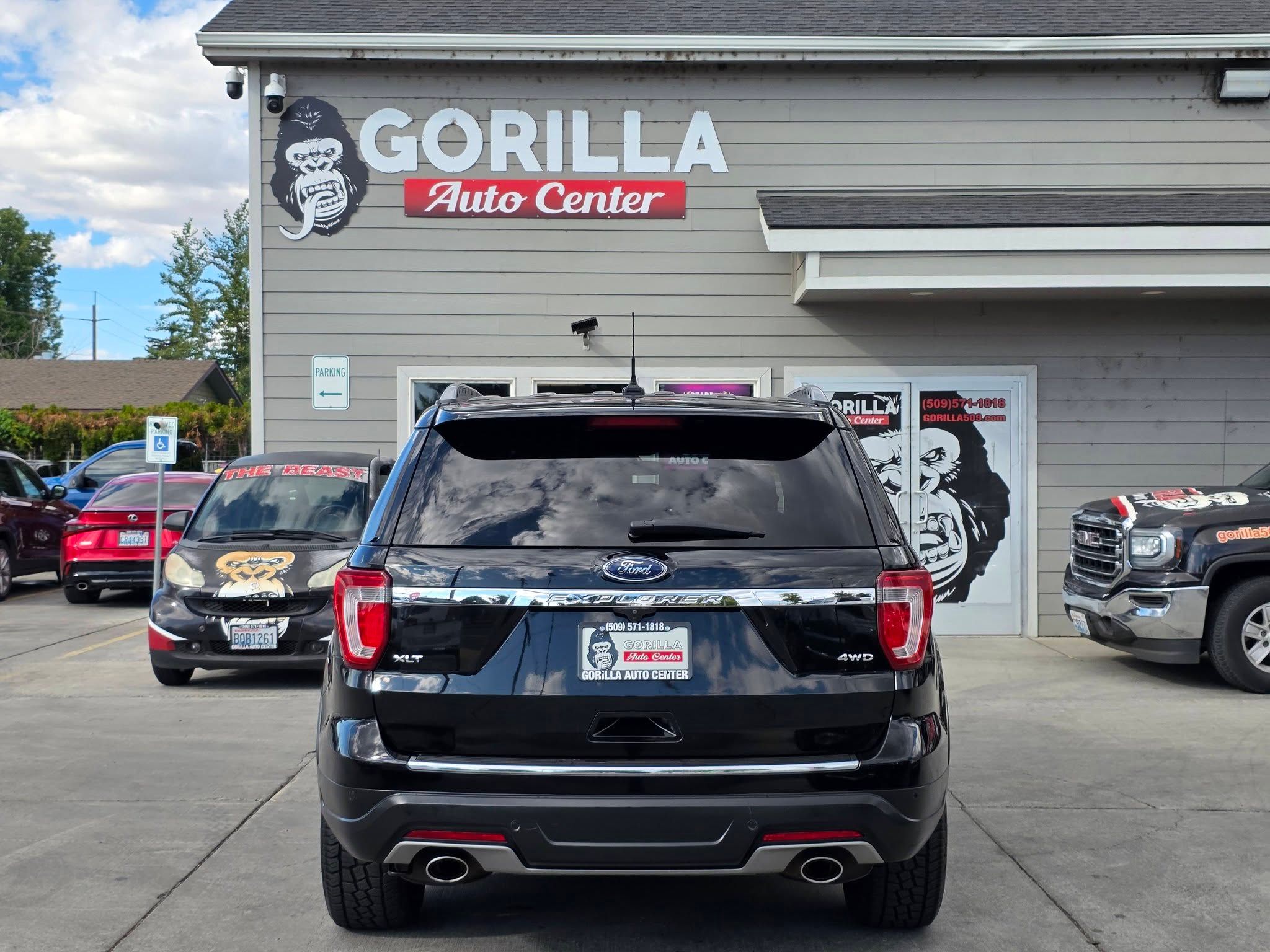 Used 2018 Ford Explorer 4WD XLT image 6