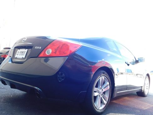 Used 2010 Nissan Altima 2.5 S image 5