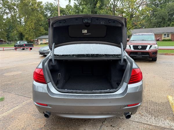 Used 2014 BMW 535i w/ Sport Package RWD image 4
