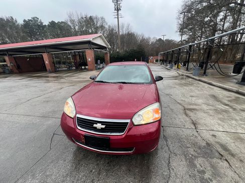 Used 2007 Chevrolet Malibu LS image 3