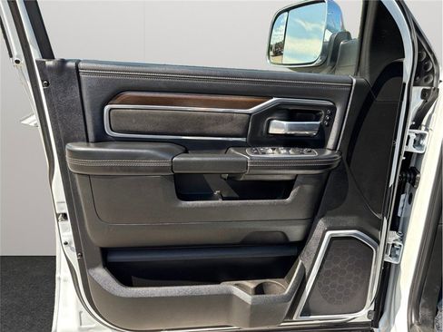 Used 2022 RAM 2500 Laramie image 23