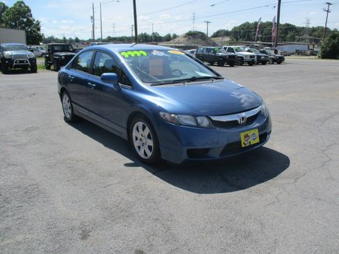 Used 2009 Honda Civic LX Sedan image 4
