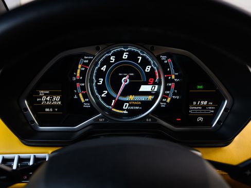 Used 2013 Lamborghini Aventador LP 700-4 image 29