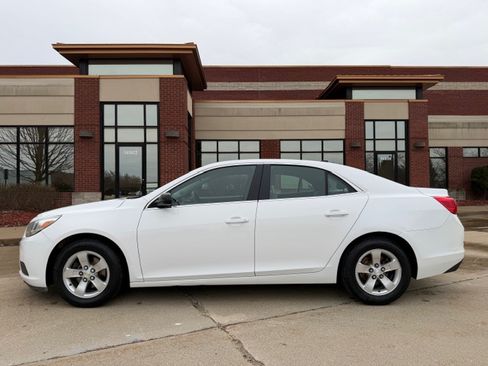 Used 2013 Chevrolet Malibu LS image 6