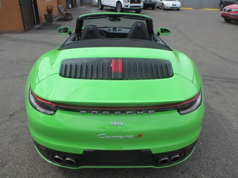 Used 2020 Porsche 911 Carrera S Cabriolet 2D RWD image 21