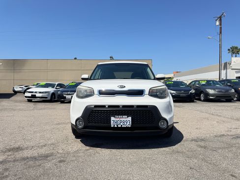 Used 2015 Kia Soul UNAVAIL FWD image 13