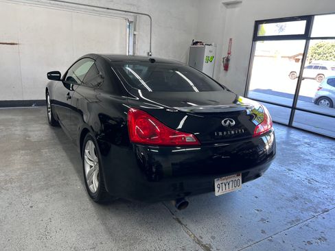 Used 2010 INFINITI G37 image 17