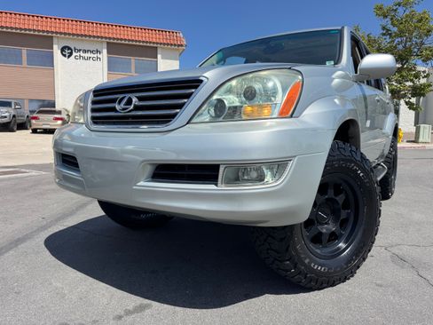 Used 2005 Lexus GX 470 image 6