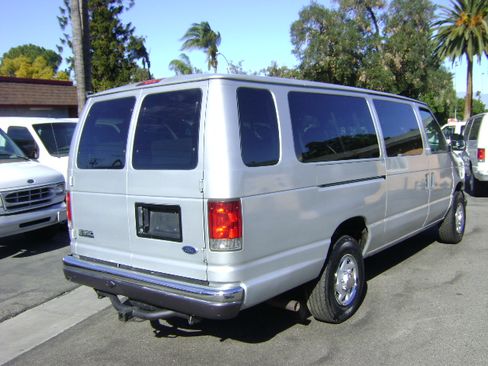 Used 2002 Ford E-350 and Econoline 350 XL image 7