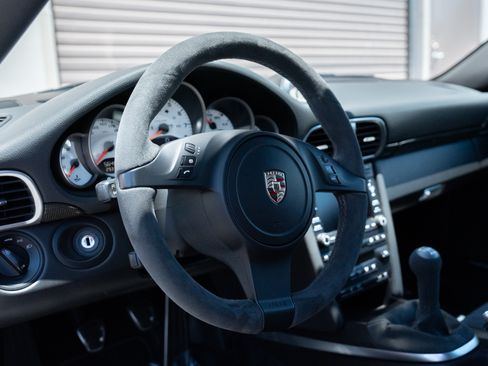 Used 2011 Porsche 911 Carrera GTS Coupe RWD image 76
