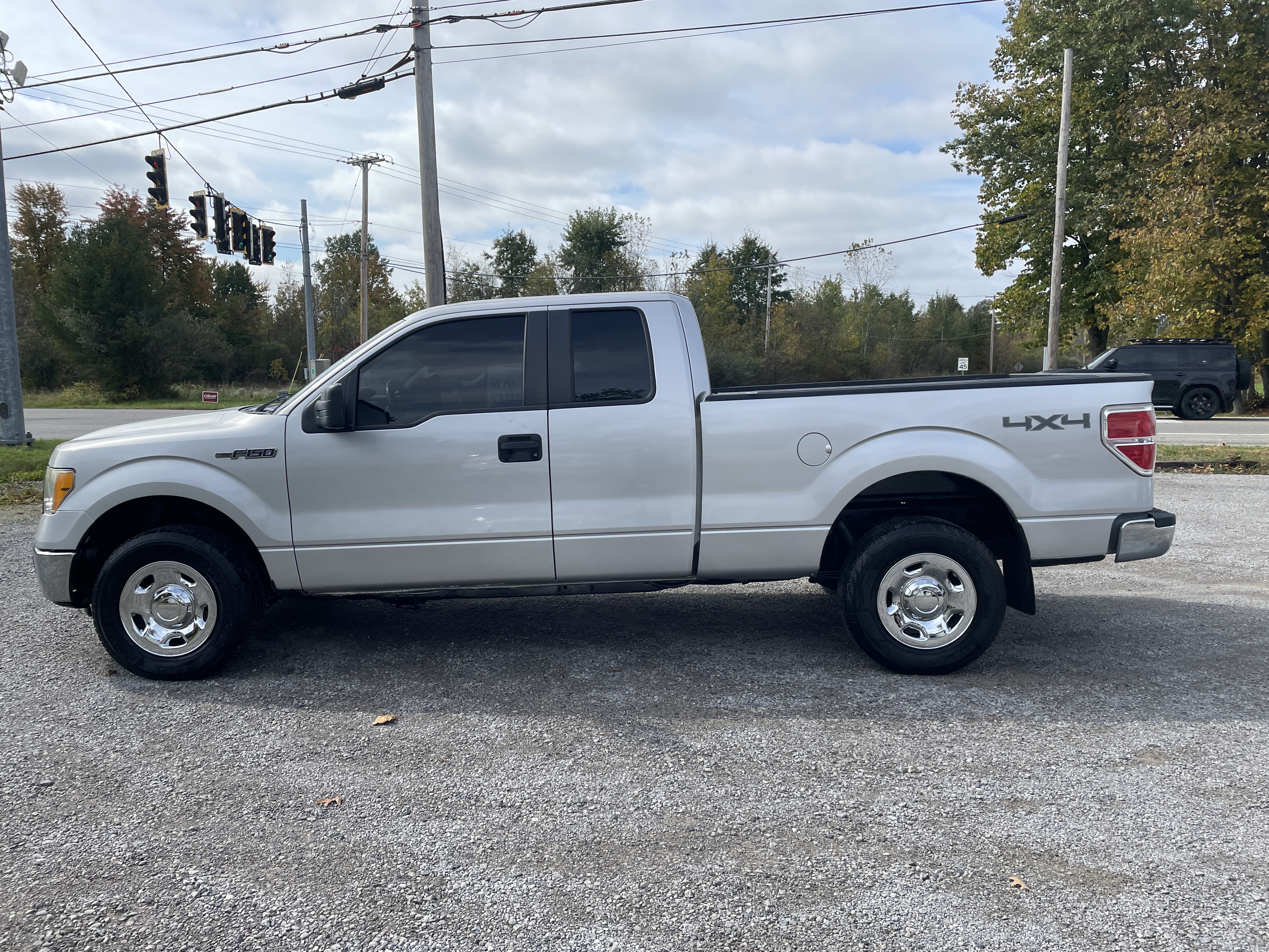 Used 2010 Ford F150 4x4 SuperCab image 2