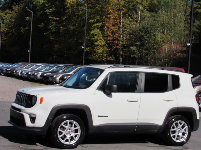Used 2019 Jeep Renegade 4WD Sport image 3