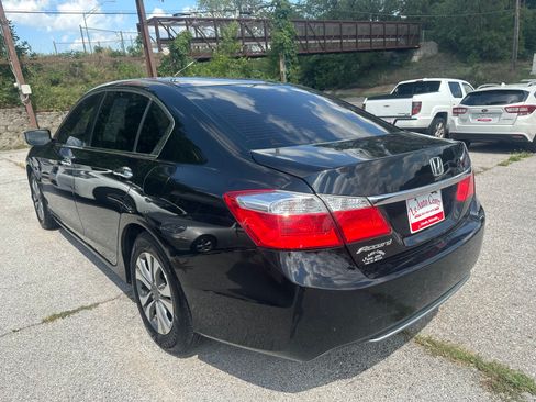 Used 2015 Honda Accord LX image 4