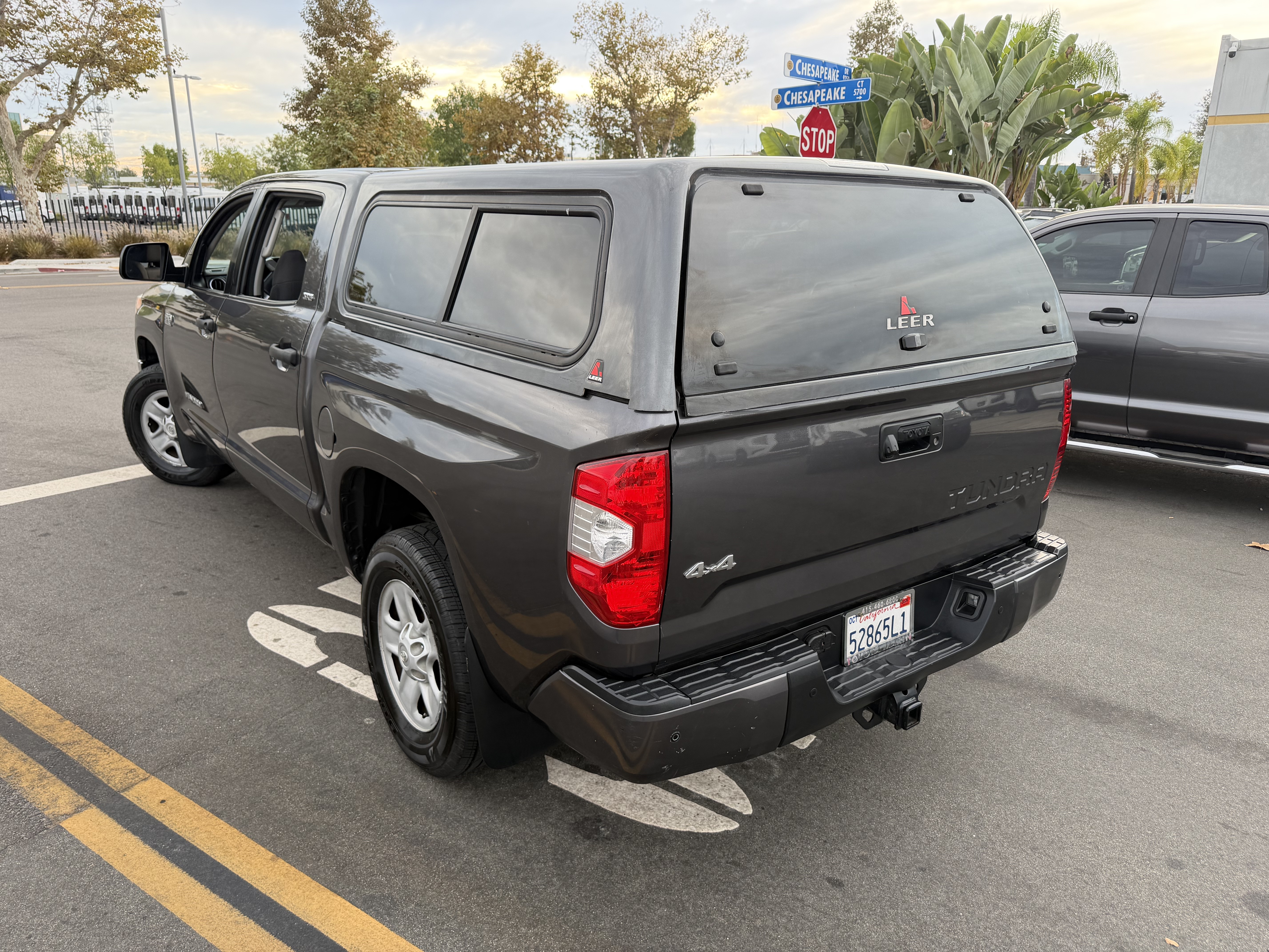 Used 2017 Toyota Tundra 4x4 CrewMax SR5 image 6