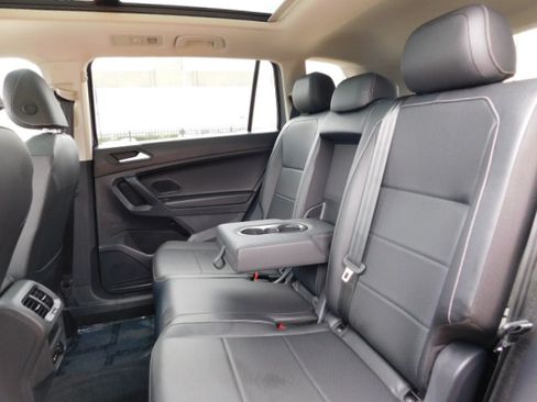 Used 2021 Volkswagen Tiguan SEL image 22
