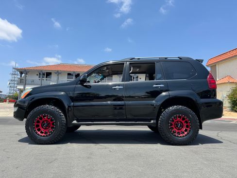 Used 2009 Lexus GX 470 image 2