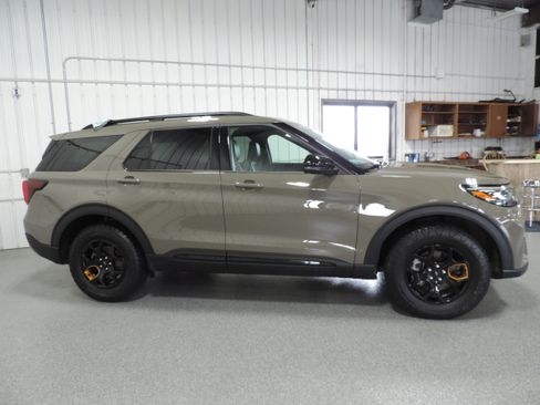 Used 2026 Ford Explorer 4WD Tremor image 13