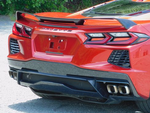Used 2022 Chevrolet Corvette Stingray Preferred Cpe w/ 2LT RWD image 17