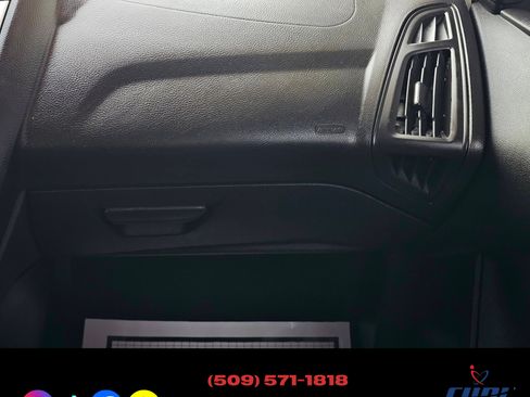 Used 2014 Ford Focus SE image 13