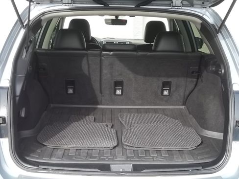 Used 2017 Subaru Outback 2.5i Limited image 12