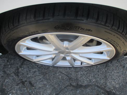 Used 2015 Audi A3 2.0T Premium quattro Sedan AWD/4WD image 18