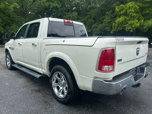 Used 2017 RAM 1500 4x4 Crew Cab Laramie image 3