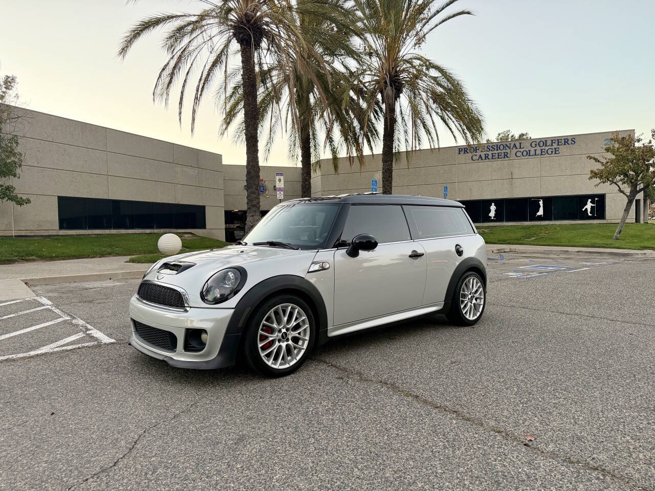 Used 2014 MINI Cooper Clubman John Cooper Works FWD image 1