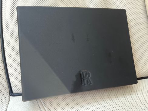 Used 2014 Rolls-Royce Ghost image 40