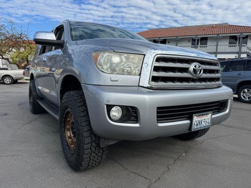 Used 2012 Toyota Sequoia Platinum image 14