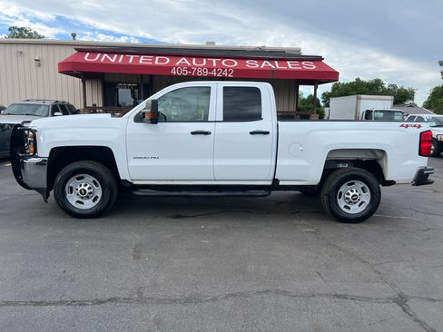 Used 2019 Chevrolet Silverado 2500 W/T image 1