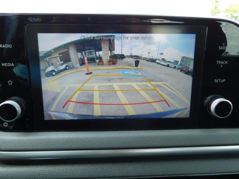 Used 2021 Hyundai Sonata SE image 18