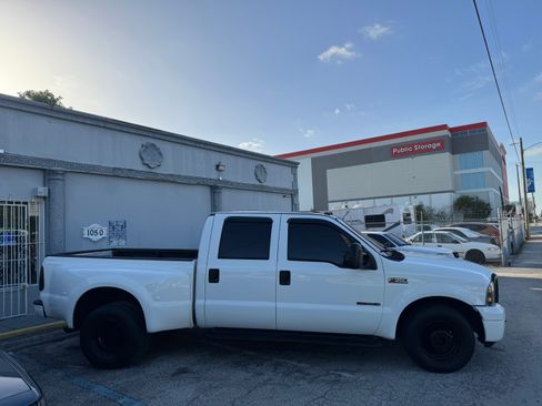Used 2003 Ford F350 XL image 10