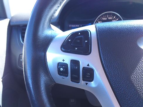 Used 2013 Ford Edge SEL image 26