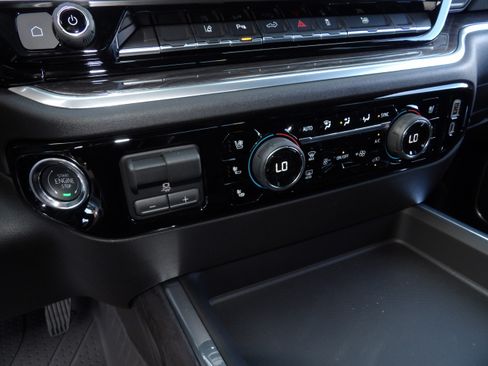 New 2026 Chevrolet Silverado 3500 LTZ image 6