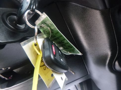 Used 2015 Jeep Wrangler Sport image 27