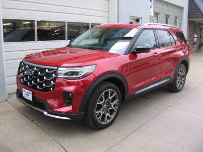 Used 2025 Ford Explorer Platinum