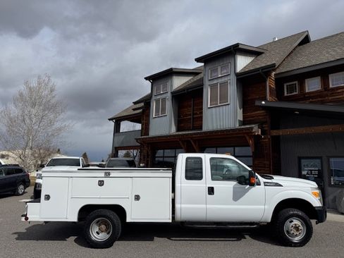 Used 2011 Ford F350 image 7