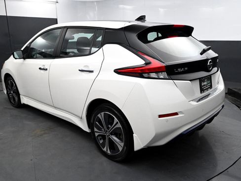 Used 2022 Nissan Leaf SV Plus image 3