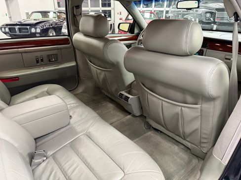 Used 1996 Cadillac De Ville image 33