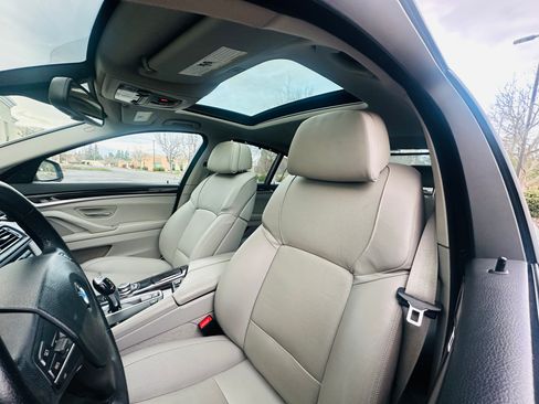 Used 2011 BMW 535i image 24