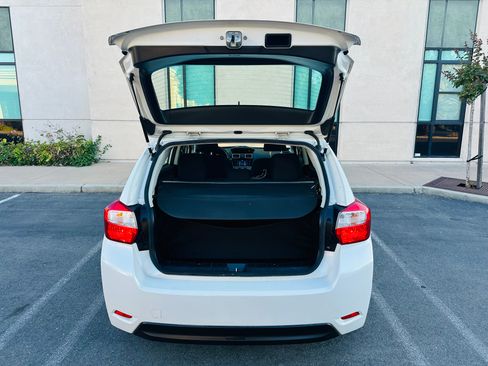Used 2016 Subaru Impreza 2.0i Premium Hatchback AWD/4WD image 12