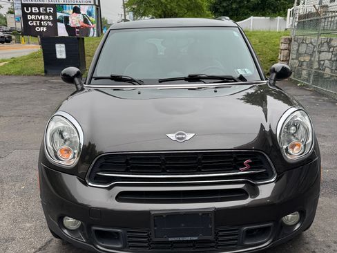 Used 2016 MINI Cooper Countryman S ALL4 AWD/4WD image 2