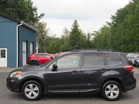 Used 2014 Subaru Forester 2.5i Limited AWD/4WD image 4