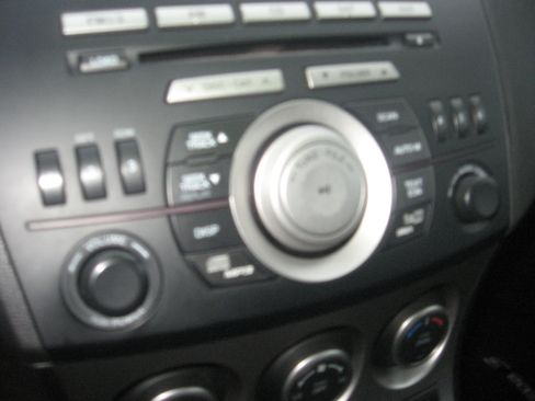 Used 2010 MAZDA MAZDA3 s image 11