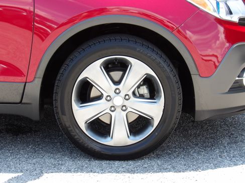 Used 2014 Buick Encore FWD Leather image 8